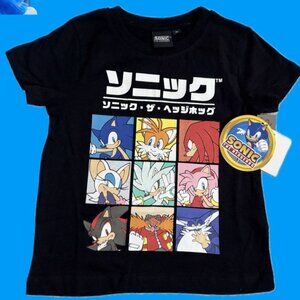 Black Sonic T-Shirt Featuring 9 Classic Characters – Gamer Favorite